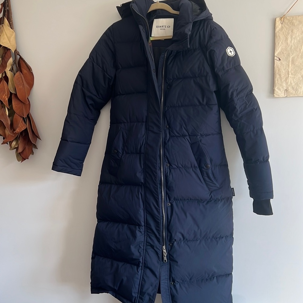 Quartz Jacket made in Canada in Navy - like new- worn only twice